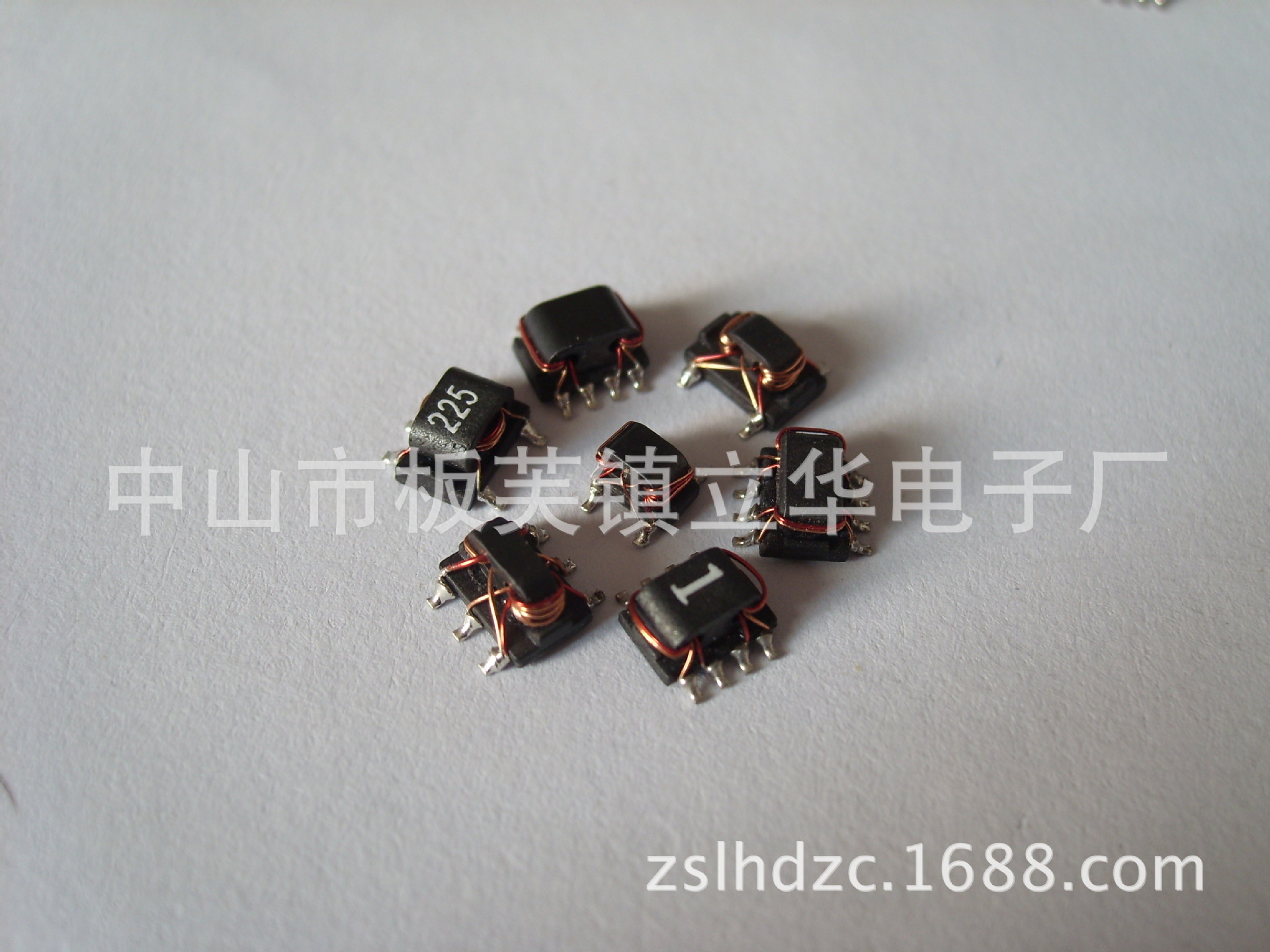 RF  1:4阻抗变换器 BALUN  75ohm