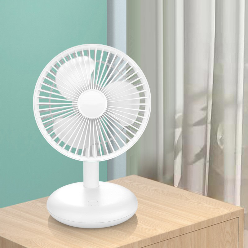 The factory's cross-border trading small desktop fan USB portable chargeable large wind mini-office table