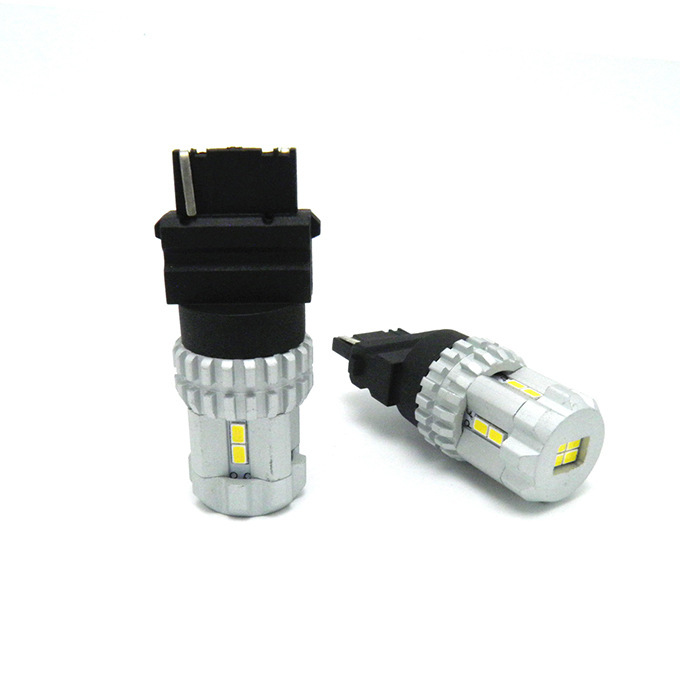 Modified car LED brakes daylights turning white and yellow to light 3156 T25 3020 12SMD constant flow