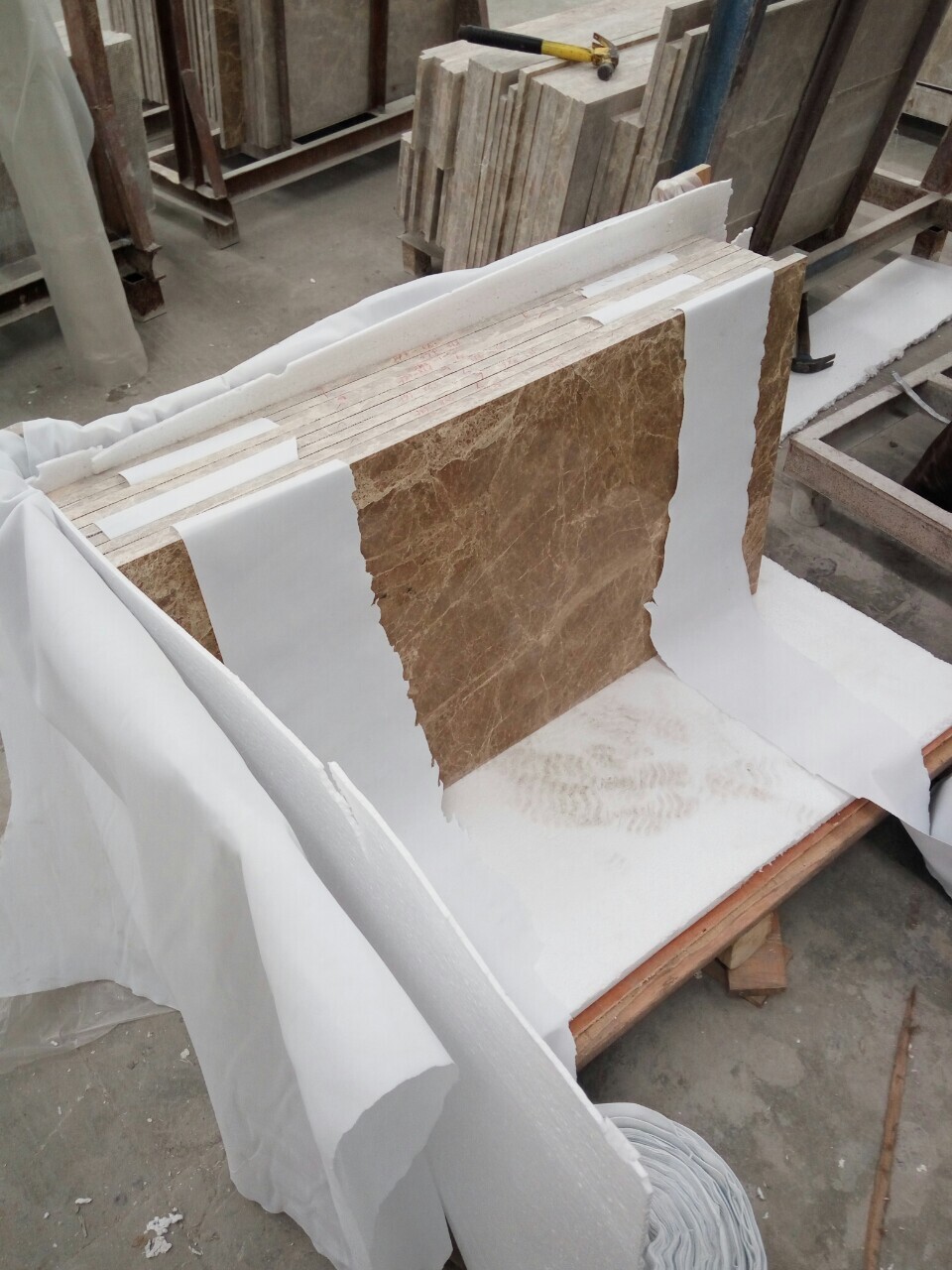 Đường thẳng của nhà máy, đường đá cẩm thạch, đường đá, tường nền đá.