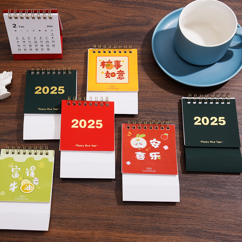 Lịch năm 2020 được sắp xếp với một đồng hồ đếm ngược cao chuẩn bị khởi động lại lịch.
