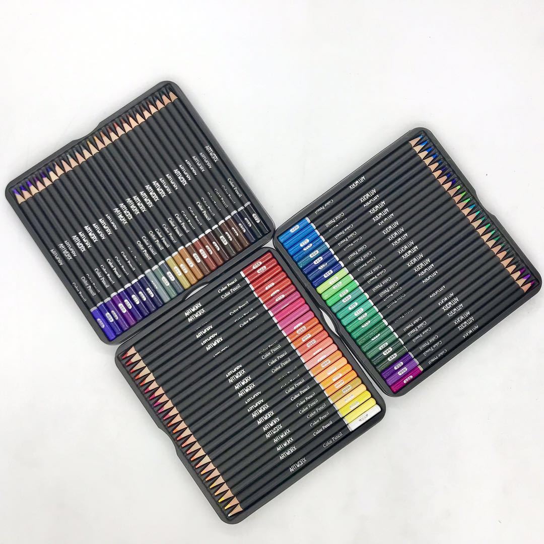 Customized. 72 coloured pencils of oil-coloured lead set.