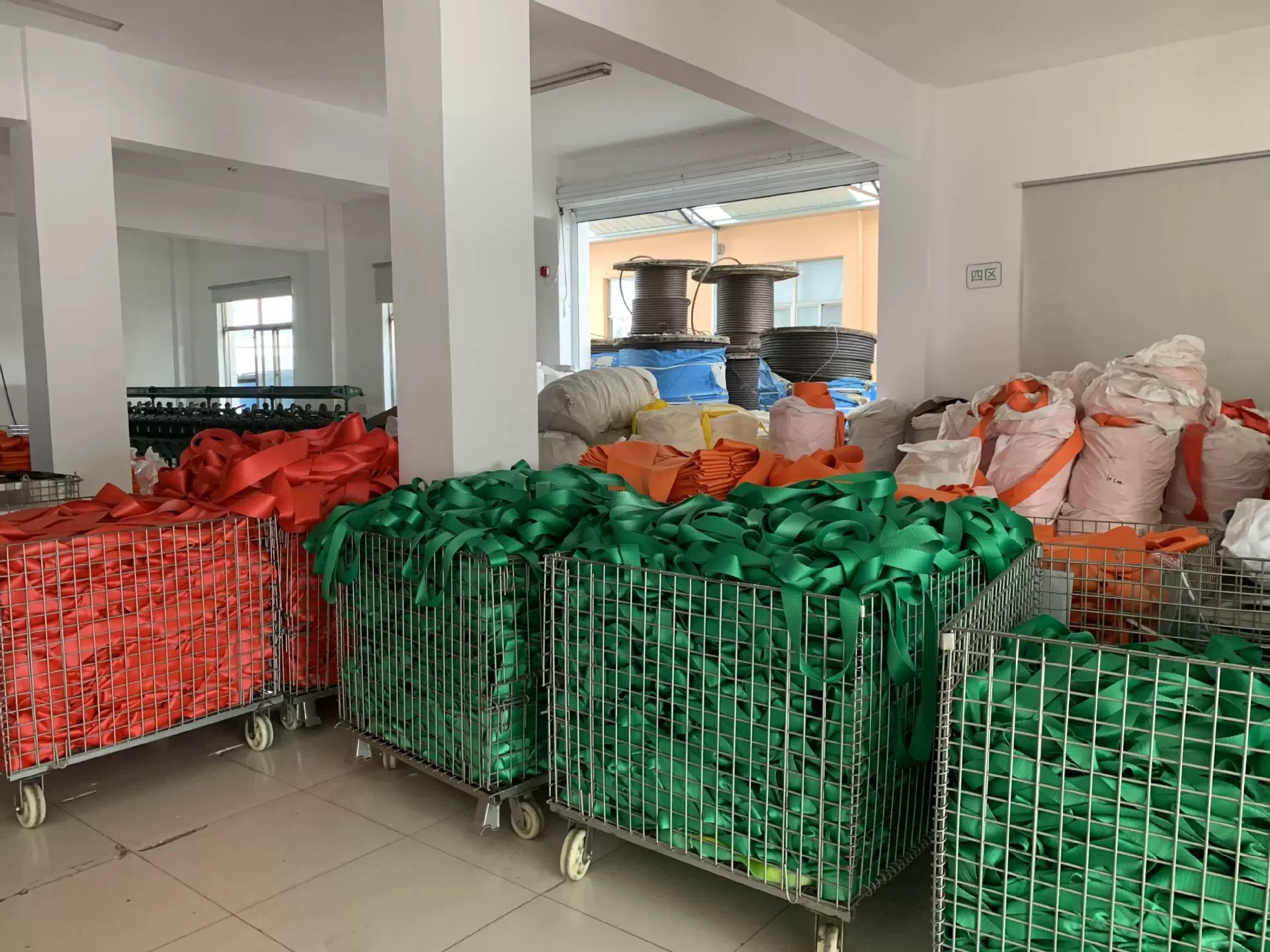 Công ty TNHH New Fonseau, Nhà nước Thái Lan
