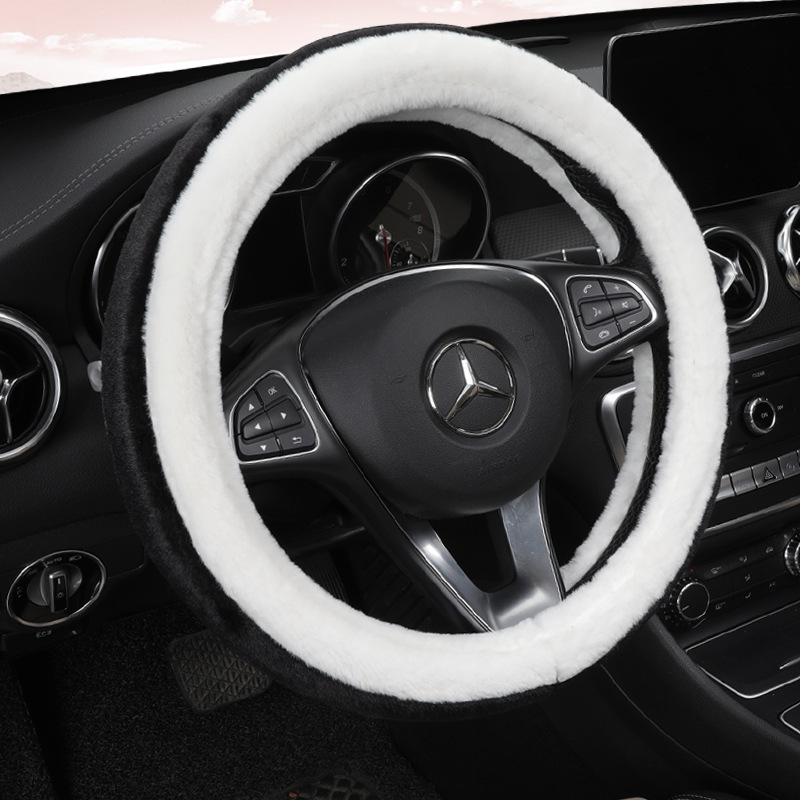 Winter twigs keep the goddess warm and smooth, and the twirl general car steering wheel sets.