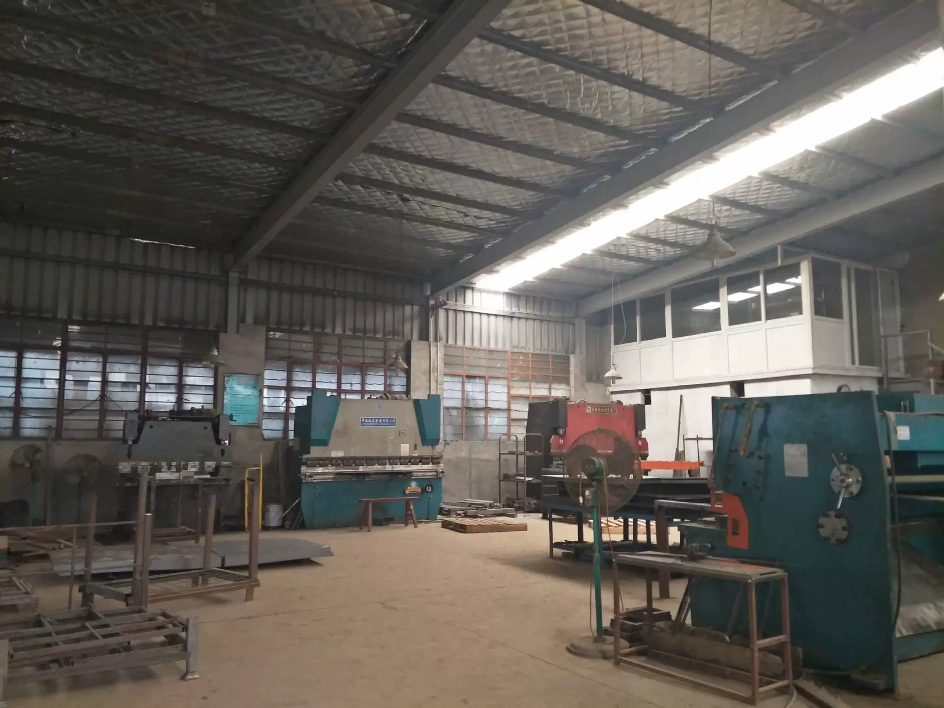 常熟市東得潤金屬製品有限公司