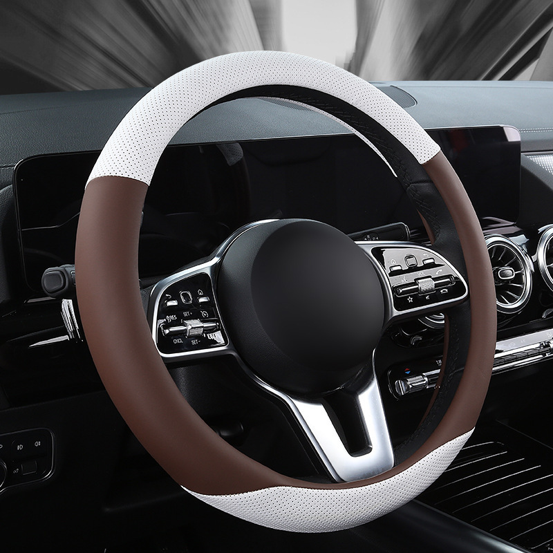 A car steering wheel with a hyper-fry hole and a four-season universal round D-shaped vehicle carrying a surrogate.