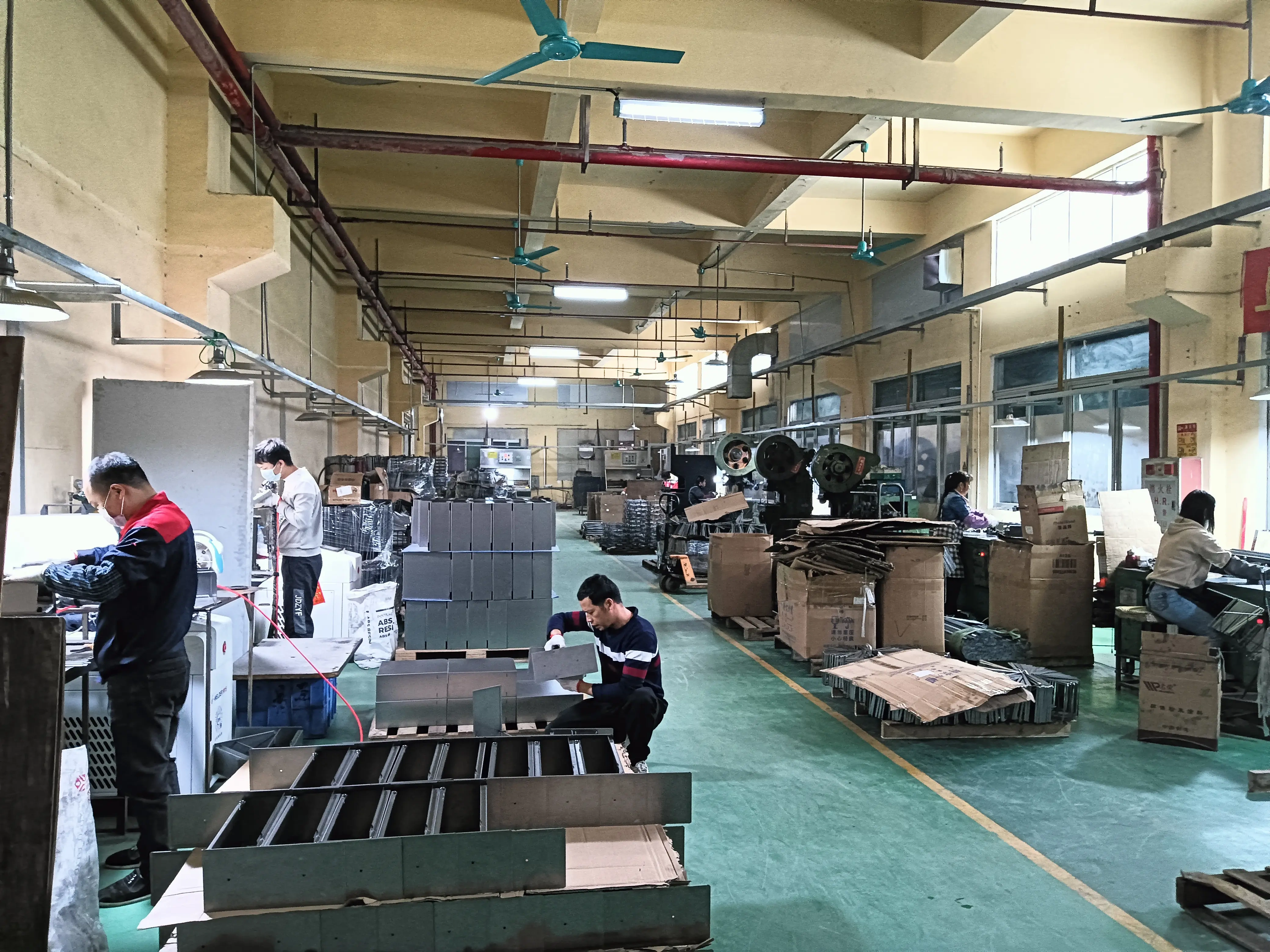 Công ty TNHH Sản phẩm kim loại Euen, Thành phố Đông Chang