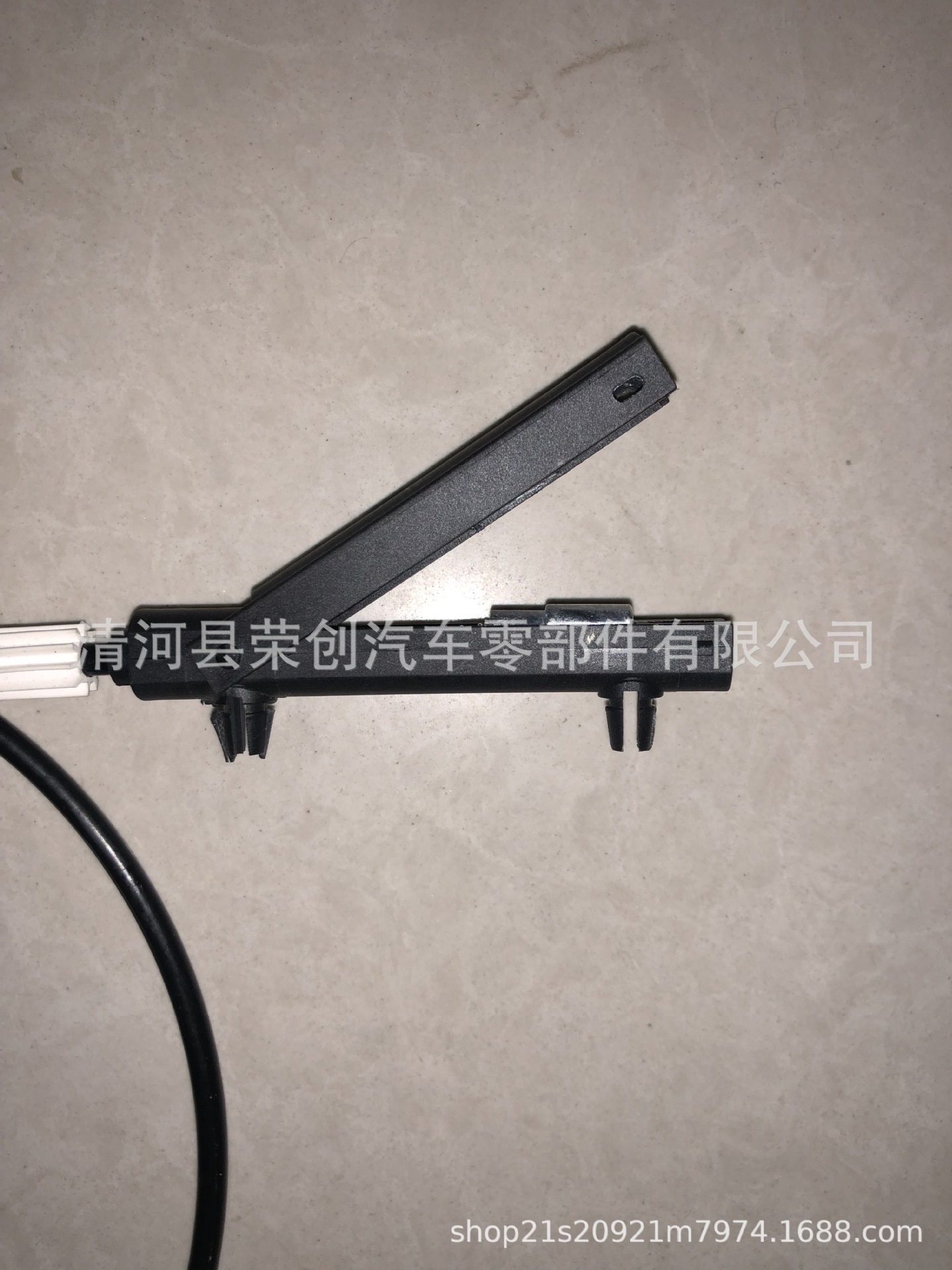 8128022003 cho Kia, kéo cốp xe, kéo xe tăng.