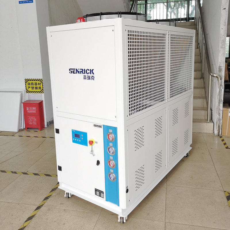 Space cooling industrial ice water machine, mobile cold water plant, cooler equipment.