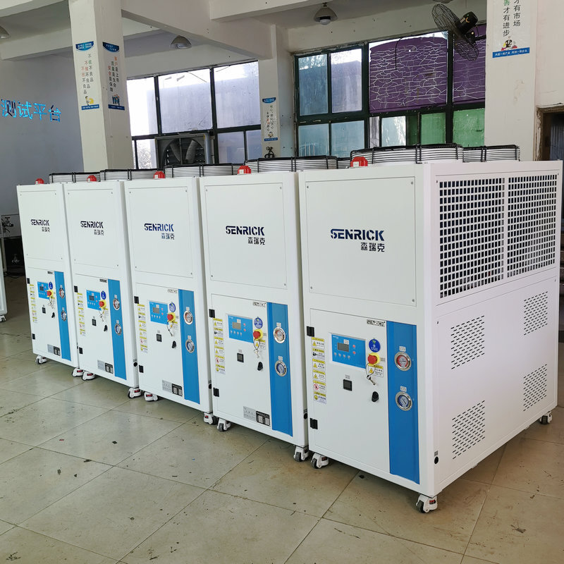 Space cooling industrial ice water machine, mobile cold water plant, cooler equipment.