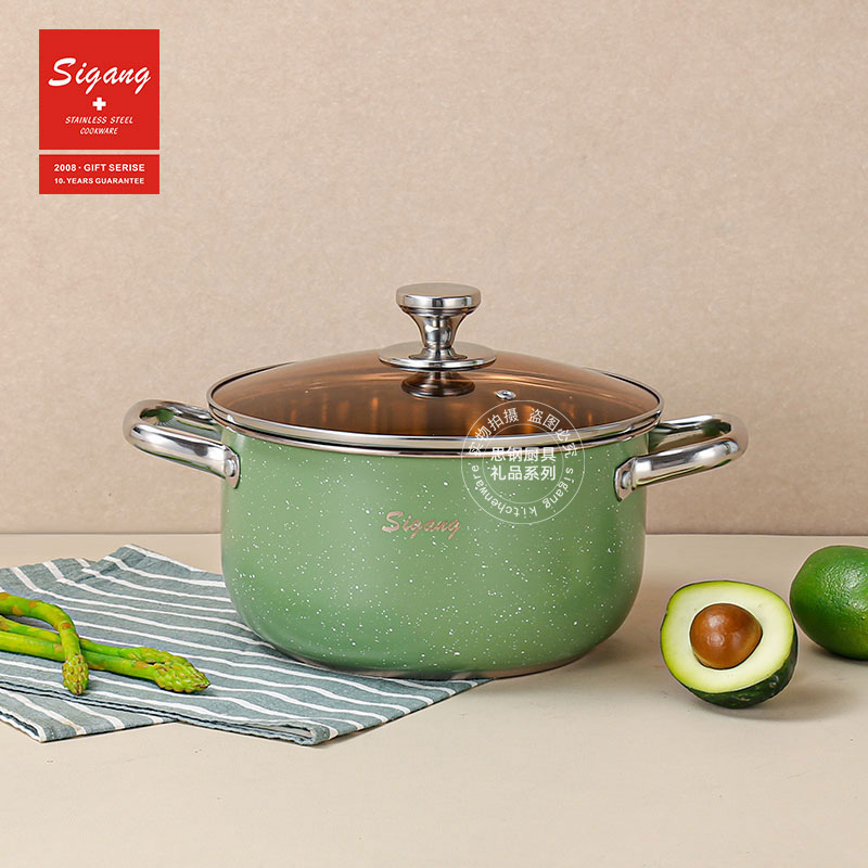 Two layers of stainless steel steam pan, two layers of veggie pot, and a kitchen soup pan, plus a welfare national gift.