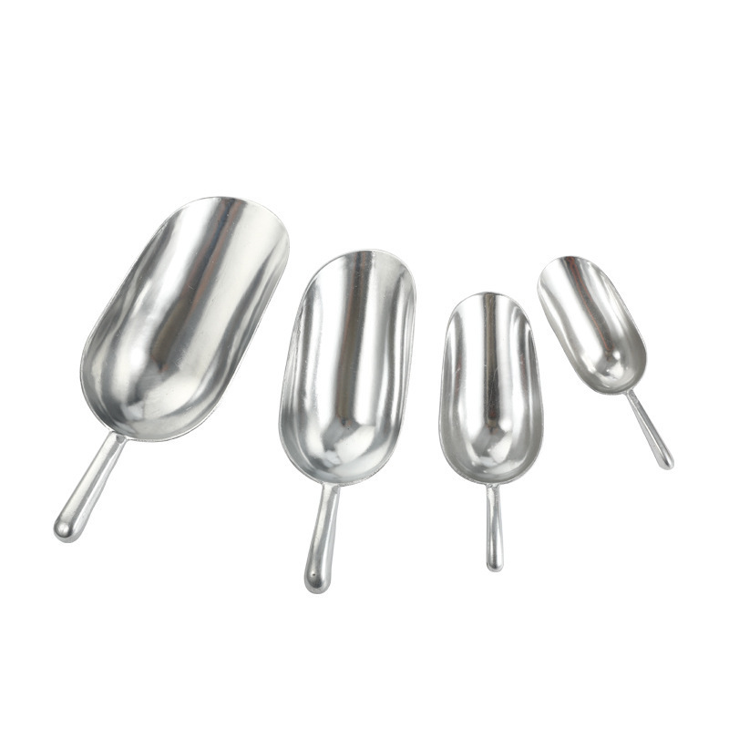Một cái xẻng đá không rỉ chứa hợp kim nhôm dày.