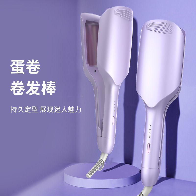 Một con quay trứng, một cái bánh sóng phủ nước, một cái máy quay đĩa, một cái bánh bắp.