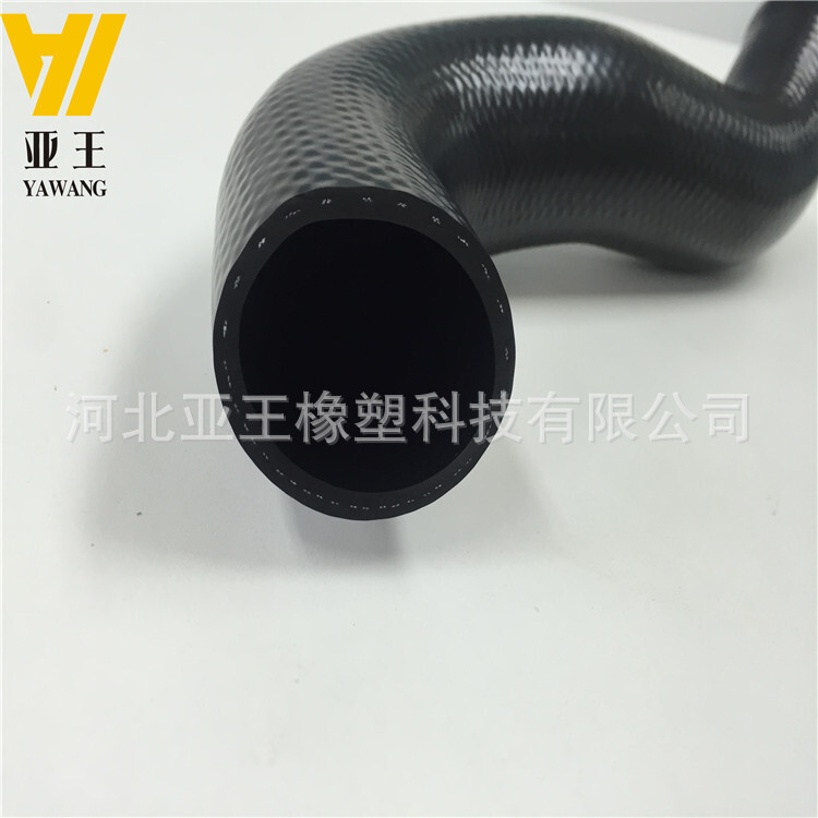 The car water tank silica tubes are customised for foreign rubber tubes, air pipe blowers, plastic tubes.