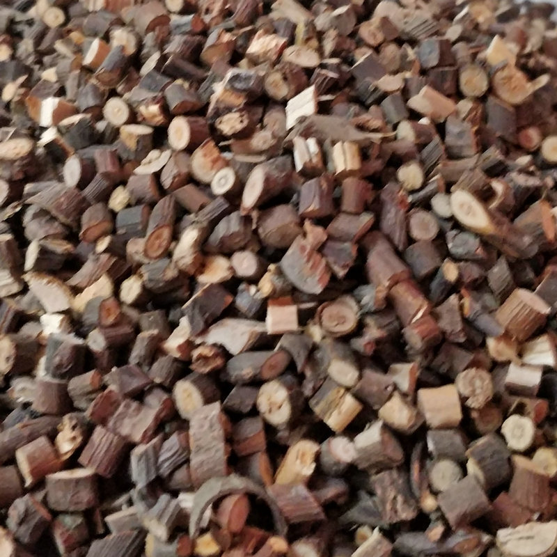 Những nhánh quế, những nhánh quế, những nhánh quế, những nhánh quế tinh khiết, những cây quế lớn.