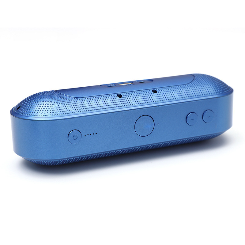 Chiếc xe mới ra khỏi cửa có thể mang theo súng đại bác Blue Răng Xanh.