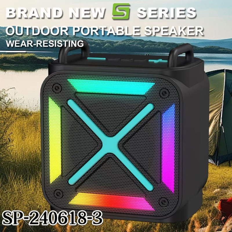 Ánh sáng RGB 3 inch mới là nắm tay bên ngoài ngôi nhà, và khối lượng quảng trường có thể được cắm vào hàng rào của nhà máy âm thanh Carant răng.
