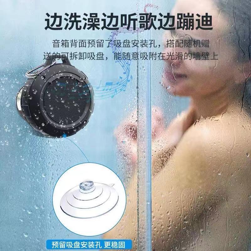 Âm thanh núi mới, cắm trại cho những khẩu đại bác chống nước, sau đó cắm vào một lá bài để ngăn chặn sự sụp đổ của Răng xanh.