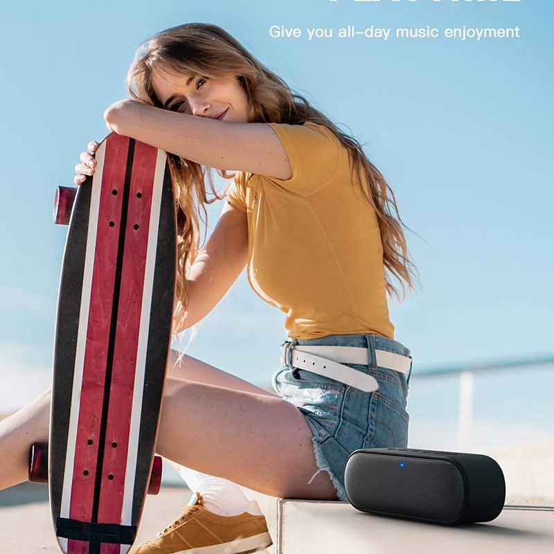 Hộp âm thanh Bluetooth xuyên biên giới, phích cắm chống nước dài, âm lượng lớn ngoài trời bluetooth bán buôn