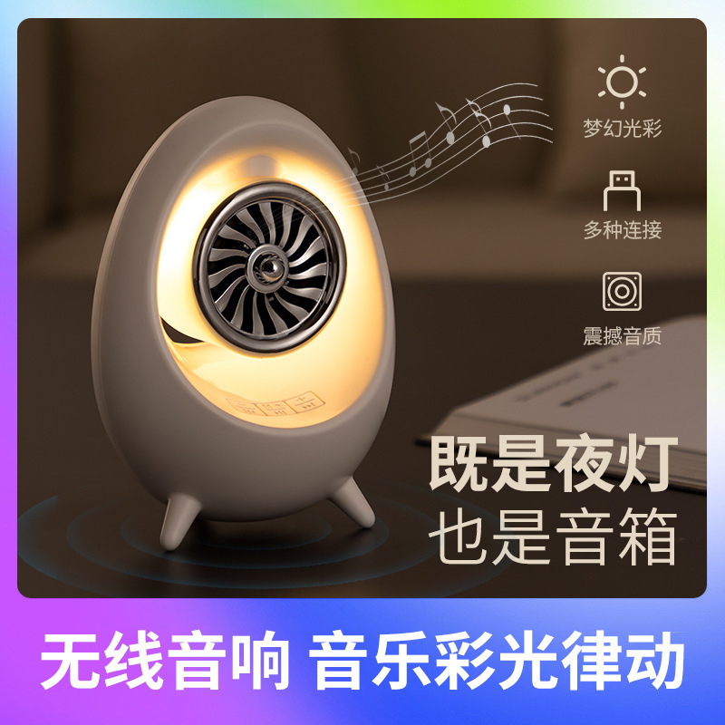 Một hộp màu xanh răng xanh mới nhà với một bảng ánh sáng màu sắc được thiết lập với một bổ sung trong thẻ chéo phân phối của quà âm thanh