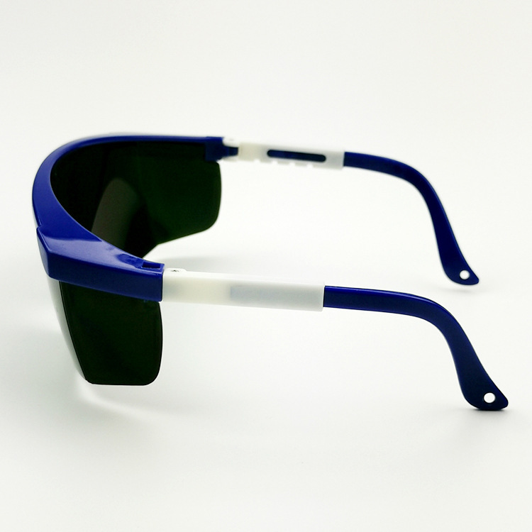 Welding glasses.