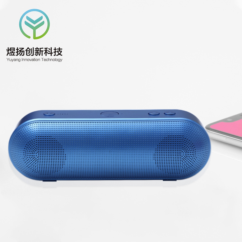 Chiếc xe mới ra khỏi cửa có thể mang theo súng đại bác Blue Răng Xanh.
