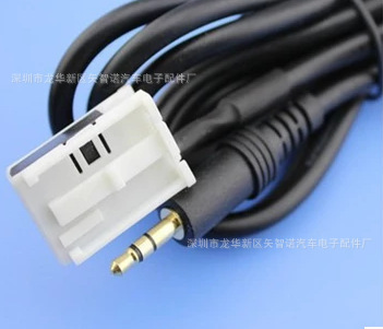 Đường dây âm thanh gắn kết xe, lớn. Tất cả RCD 510 310 + 300 đánh gôn sắc nét 6 AUX trong dòng âm thanh