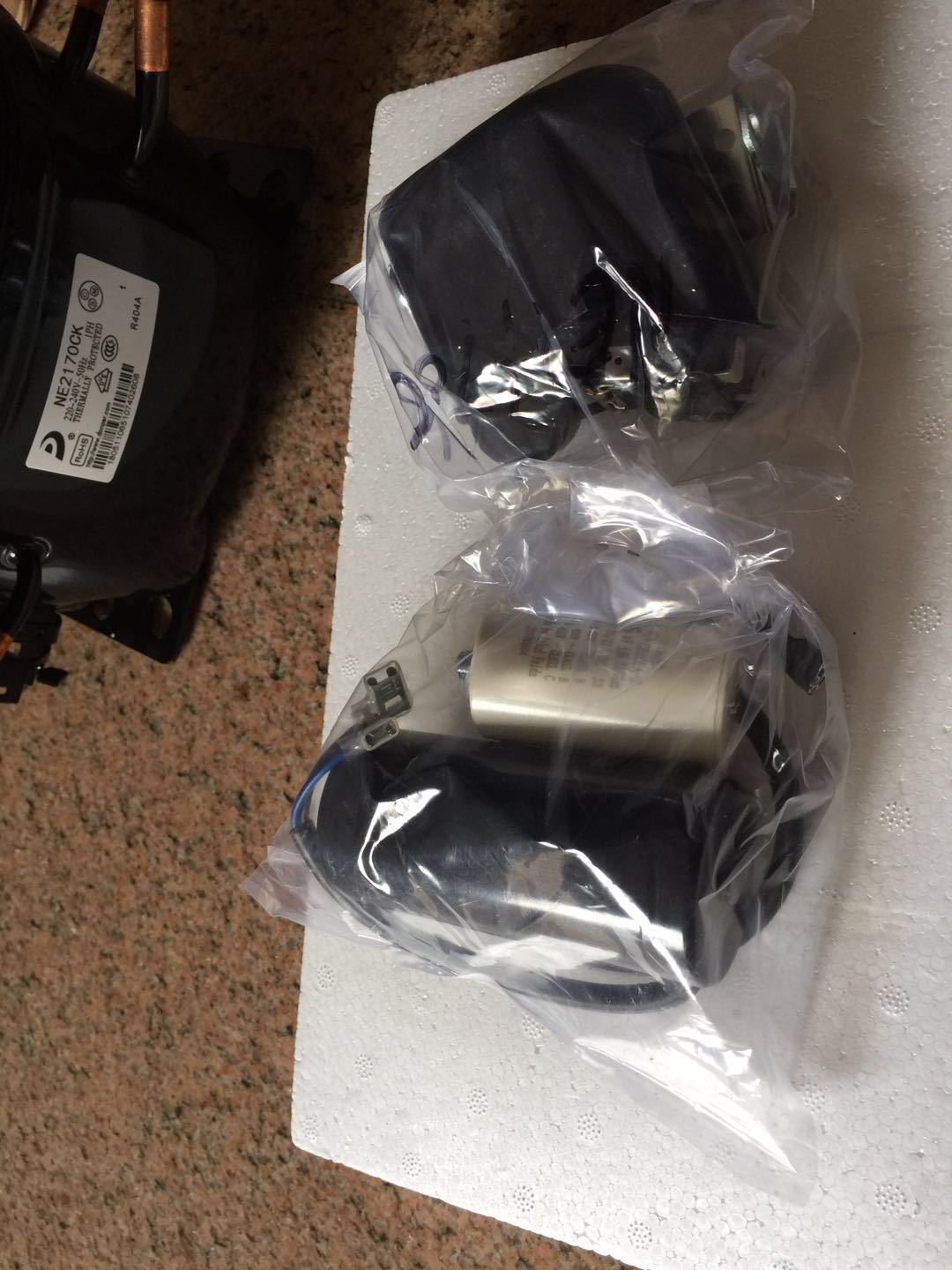NE2170CK Bộ đảo chính Eaststone R404A