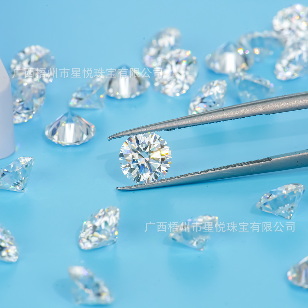 Mosanstone I.J., Quichuan, has a high-precision, round-shaped Mosan, nudity-coated black card.
