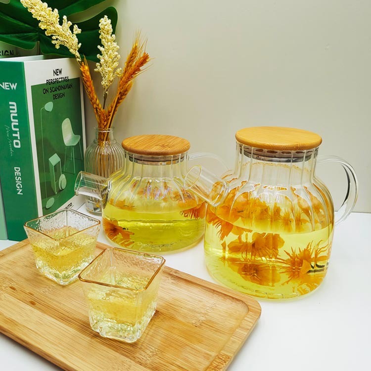 Các ấm trà nóng và trong suốt dựa trên nhà với khả năng giả lập lớn để lọc chai thủy tinh