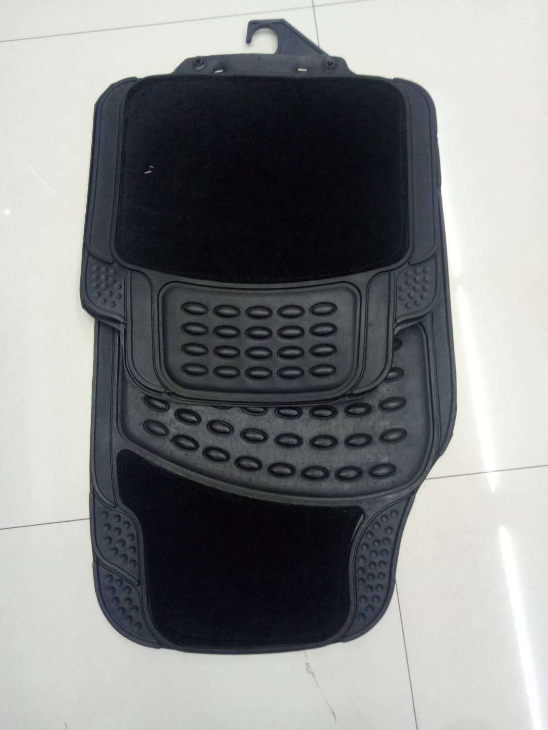 Direct car sales, four seasons of universal foot mats.
