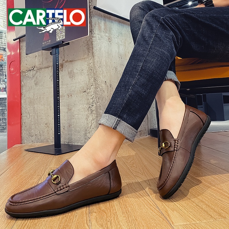 Cartier's 2022 new soft-skinned, soft-skinned man's leisure shoes, head-covered cow shoes, beans.