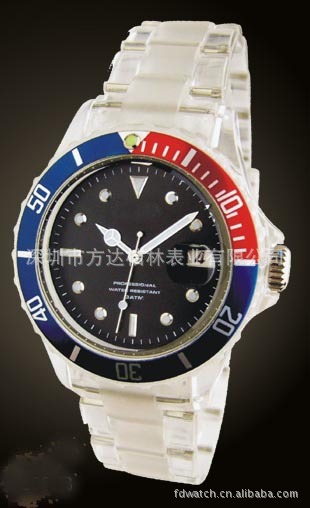 Fashion-colored Silicon Rock watch.