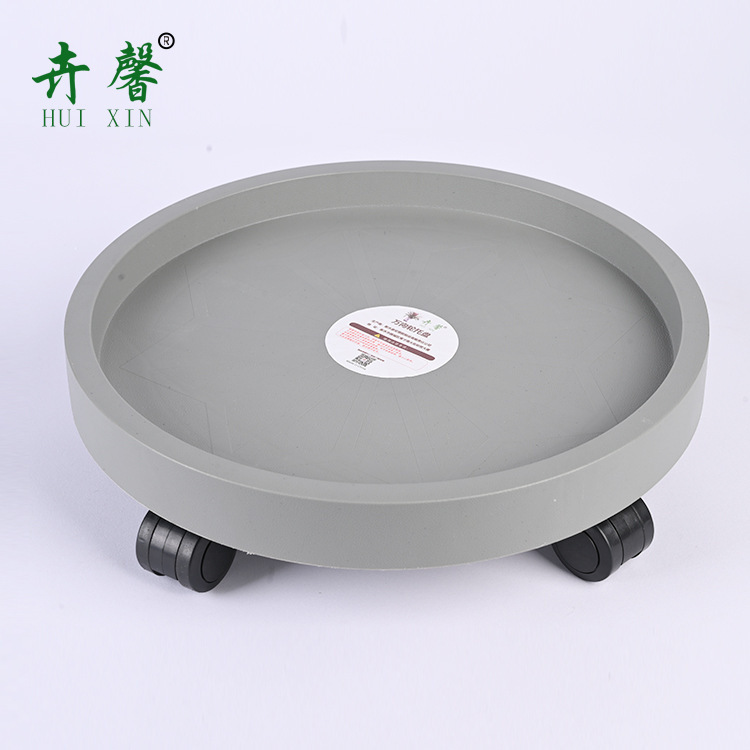 Bánh xe được thép với khay hoa và dù.