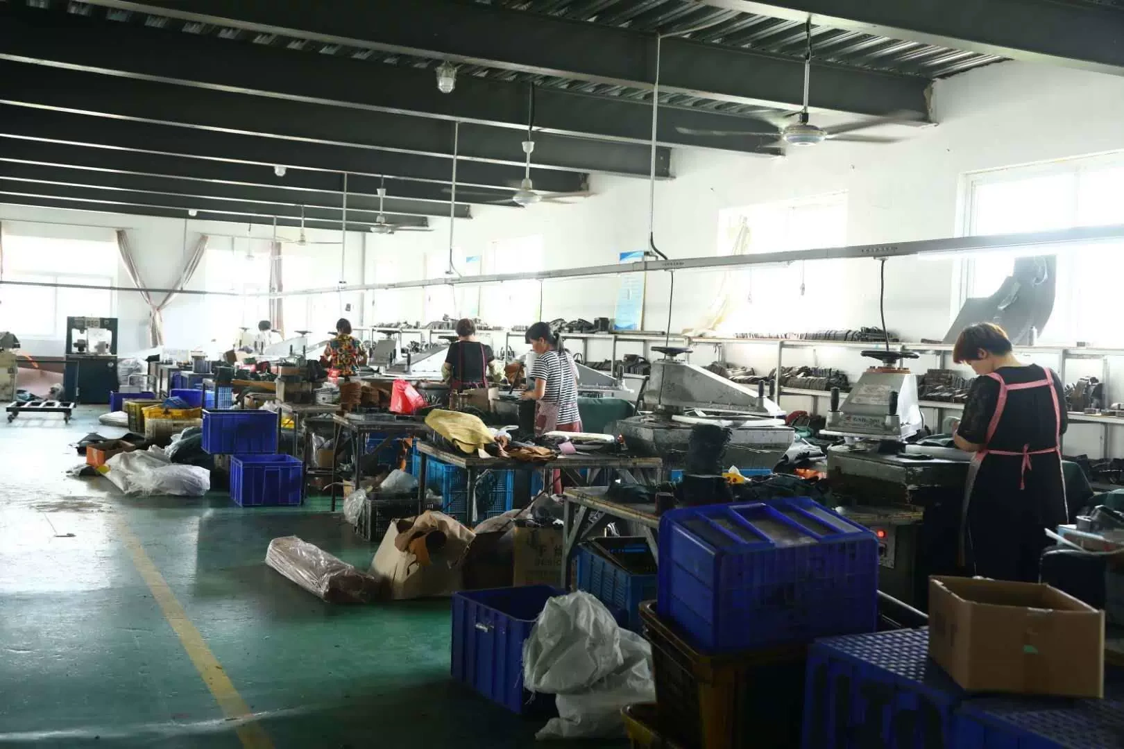 Công ty TNHH Cung cấp An toàn và Bảo vệ Youngqiang, Thành phố Gomi