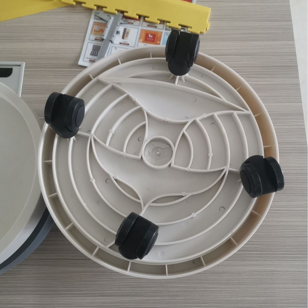 Khay bánh xe tròn bằng thép, bánh xe giỏ lớn, bánh xe đai, di chuyển khung gầm dưới cùng của bánh xe