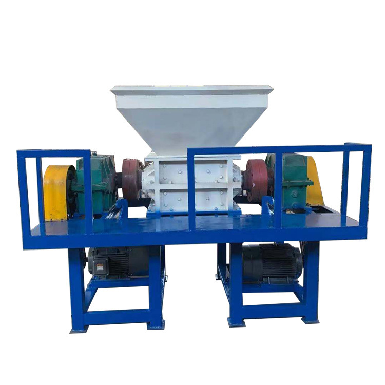 A new type of shredder double-axis freezer, a scrap food scraper, a blade bone crusher.