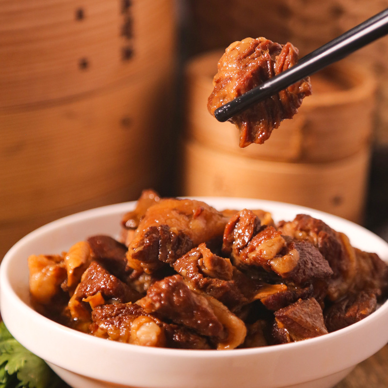 Thiên Tân không quan tâm tới 450 g thịt bò bê.