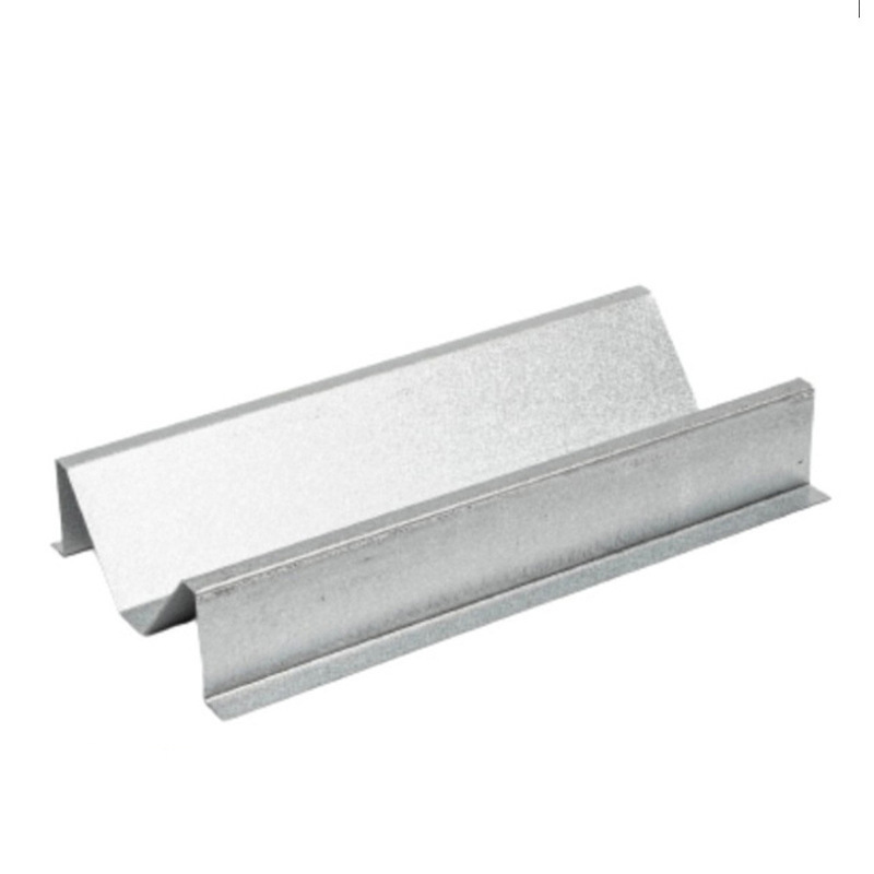 Customization of tank plate bends to cut laser-pore-coated steel tank roof sheeting at the top of the house.
