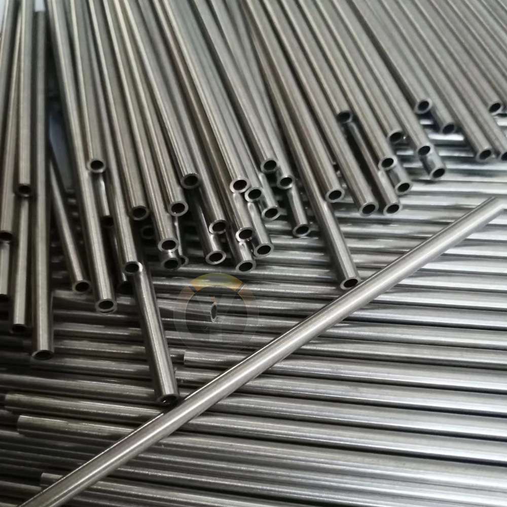 Supply of stainless steel piping, cold-plugged steel piping.