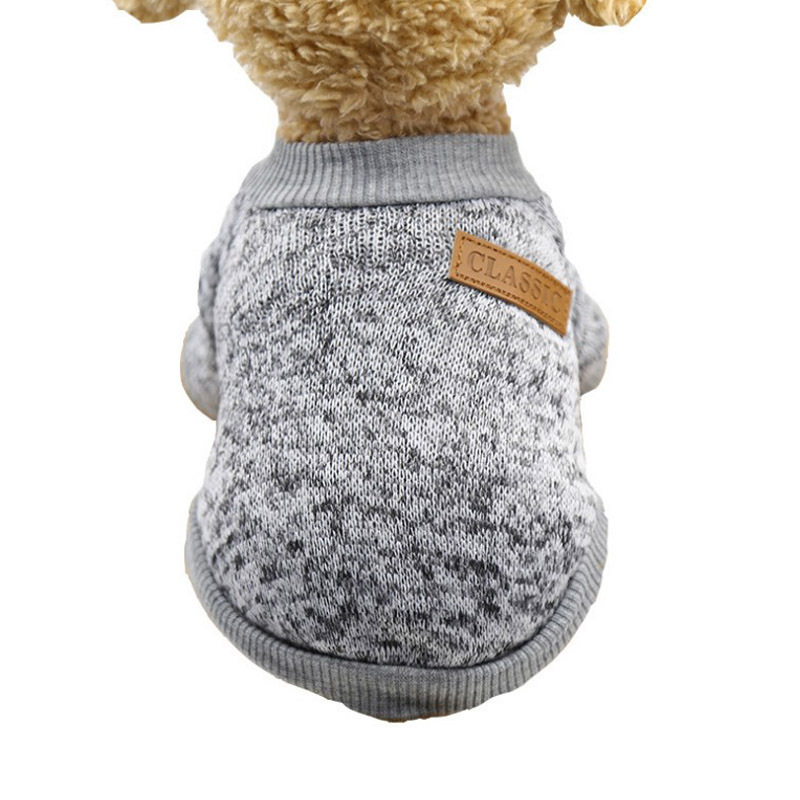 Cat and dog costumes are warmer and thicker in the winter.