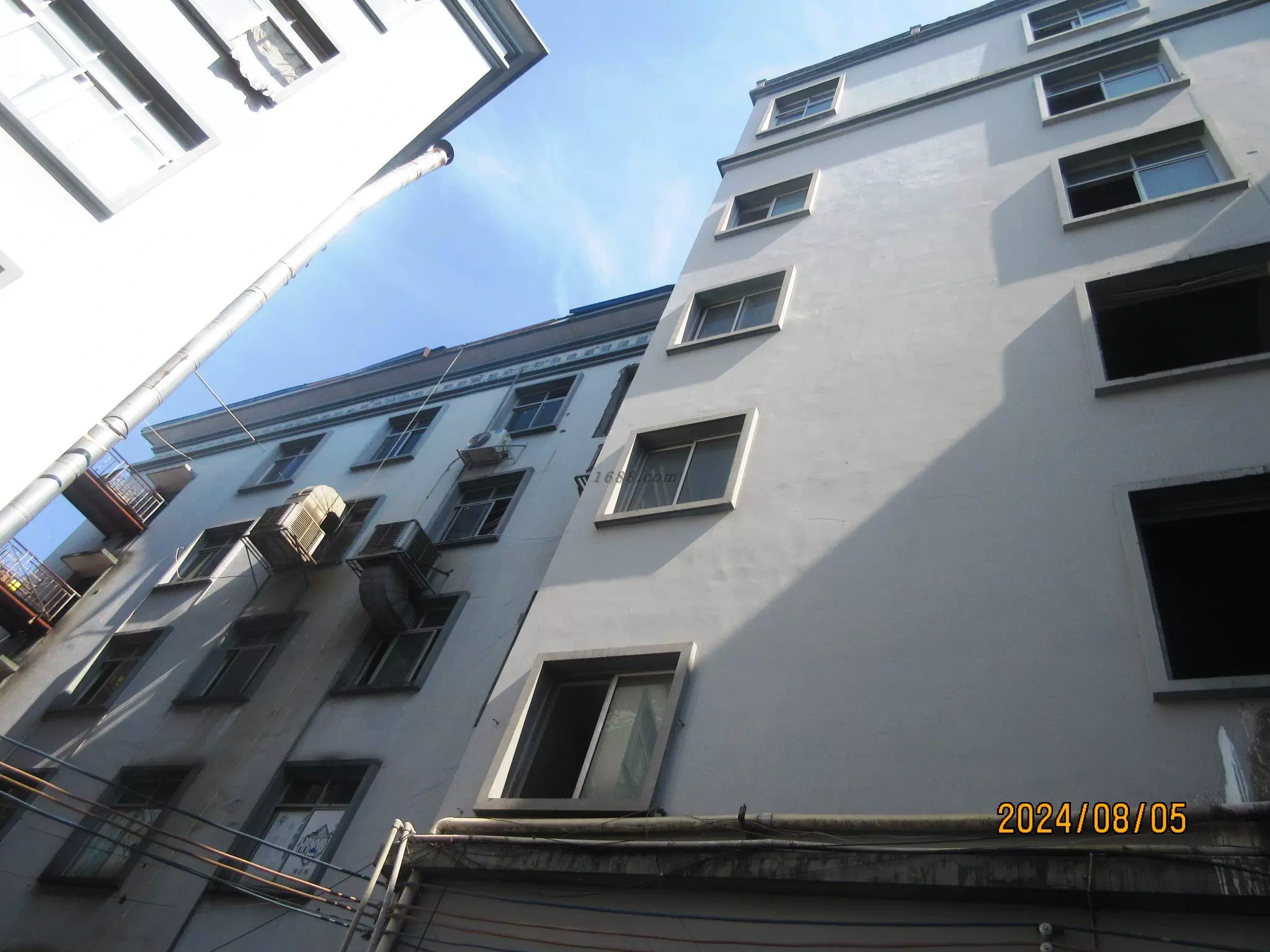Wenchuan City, Hae Guo Qui Shu's Shoes Factory