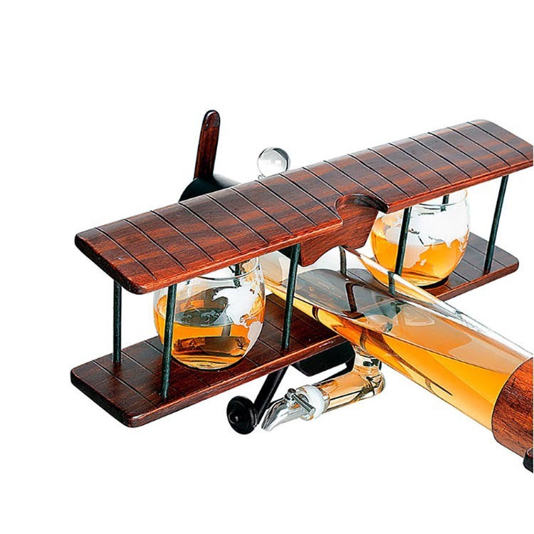 Aeroplane-forming avenging, silhouette bottles, glass wine bottles, wine-separators.