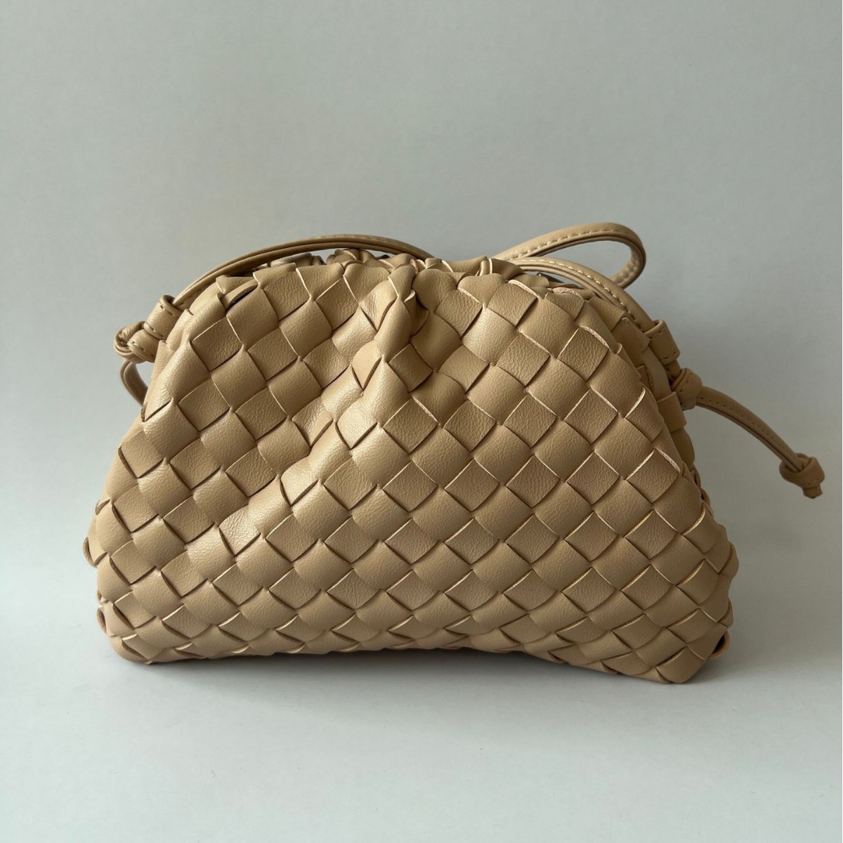 DIVANI Cross-border Hot 2024 new POUCH hand-in-hand knit clouds into one-shoulder slop bag of the U.S. and U.S. tide.