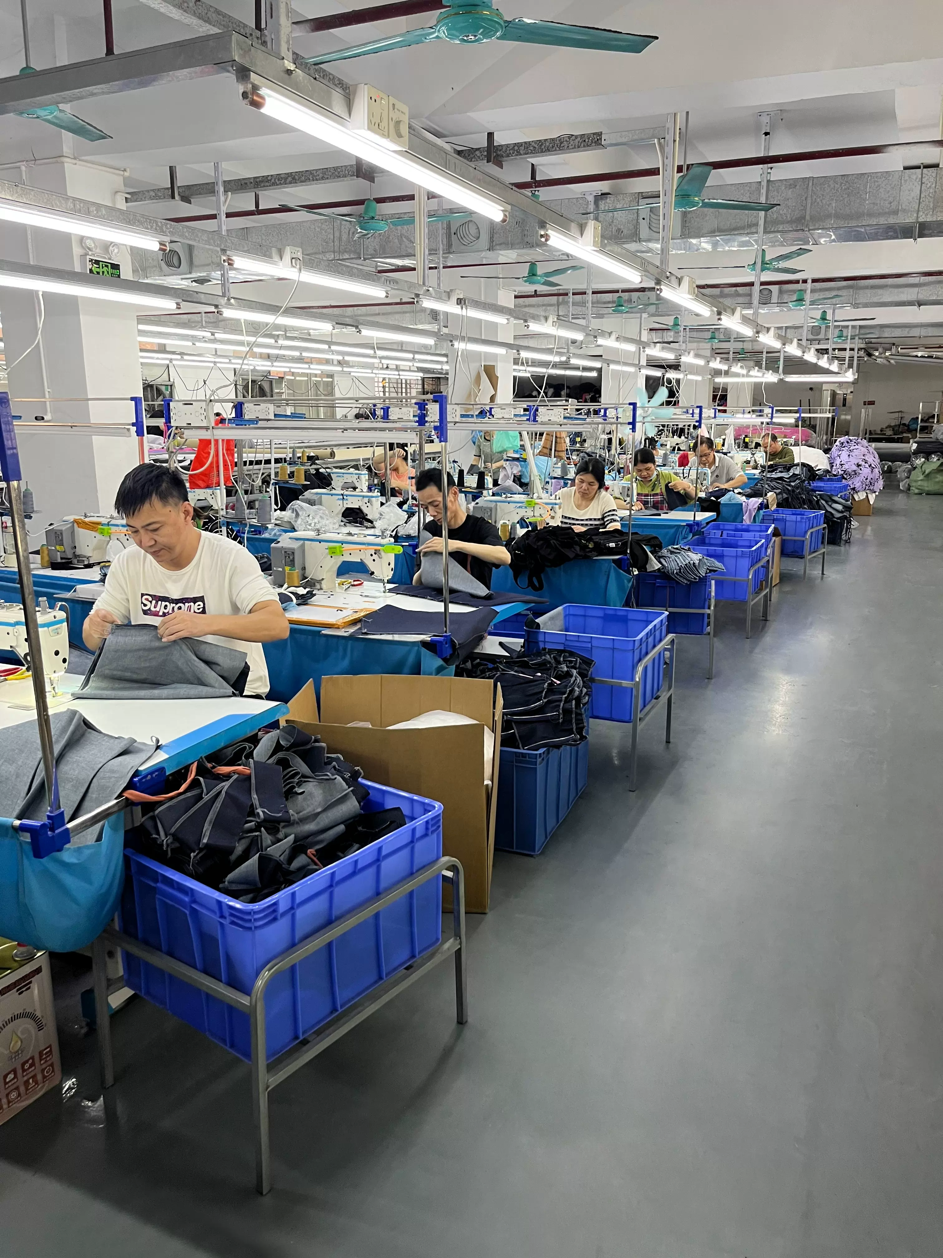 Công ty TNHH may mặc Hồng Phong