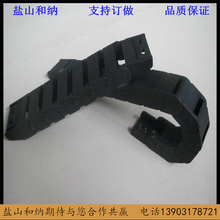 Batch supply, 20 series of bridge towed chains, enhanced engineering plastic towed chains, in good quantities.