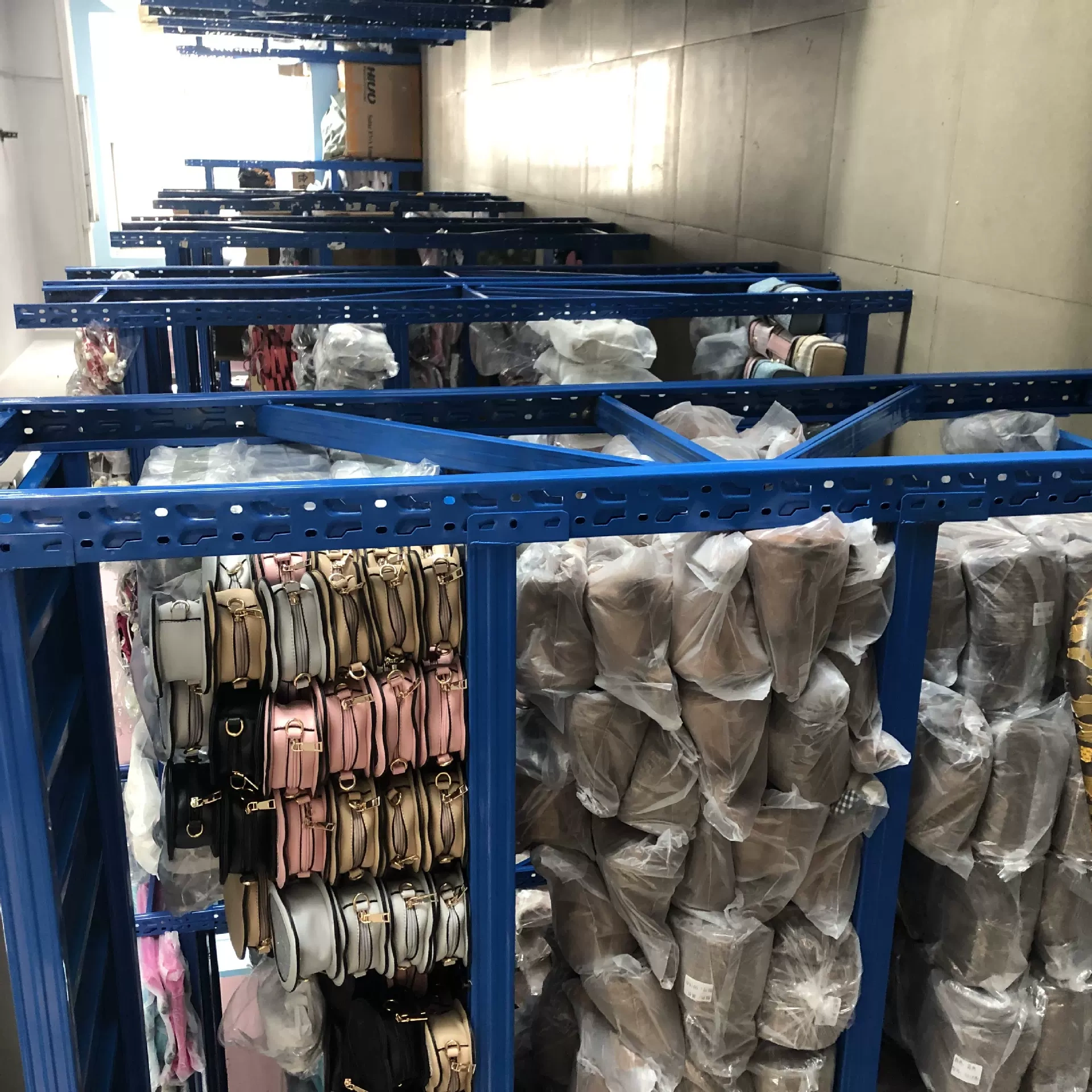 Công ty TNHH Thương mại Quảng Châu Winno