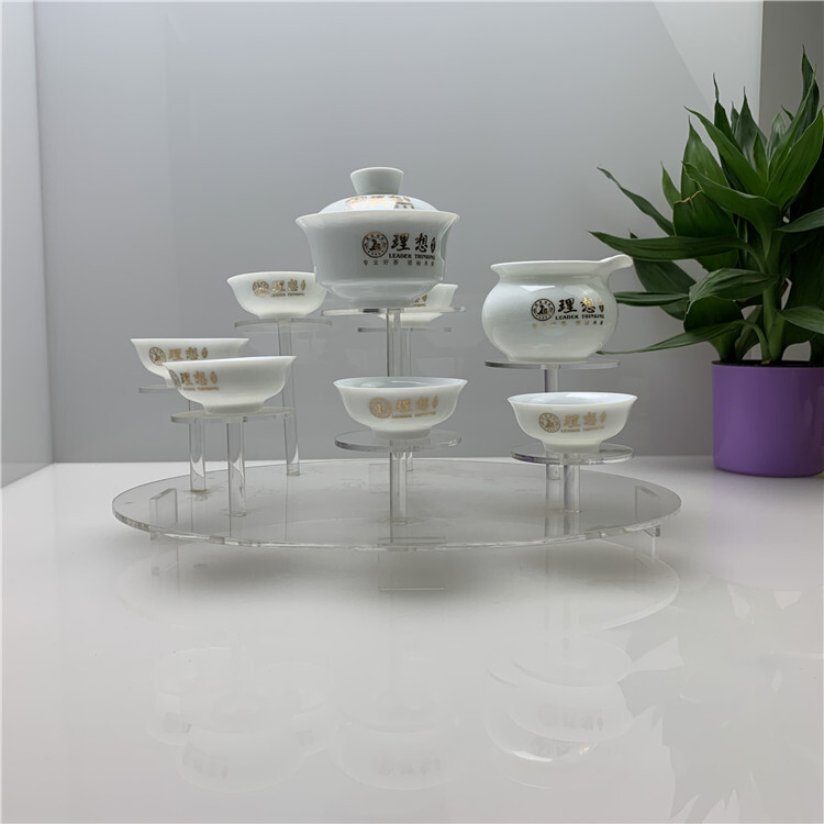 Eight round-sized Akley teacup display set, organic glass ceramic display set.