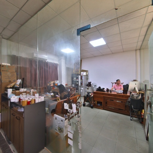 มังเจียง ฟุทัย โรงงานพลาสติก, เมืองเชียงตะวันออก