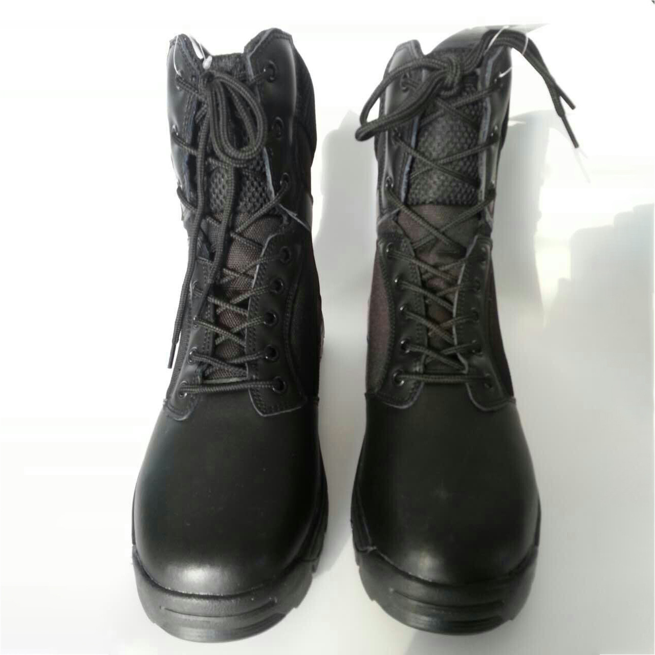 Nguồn cung cấp cho những người đàn ông chiến thuật của Summer Outhouse, SFB sa mạc Boots, xe đẩy leo núi.